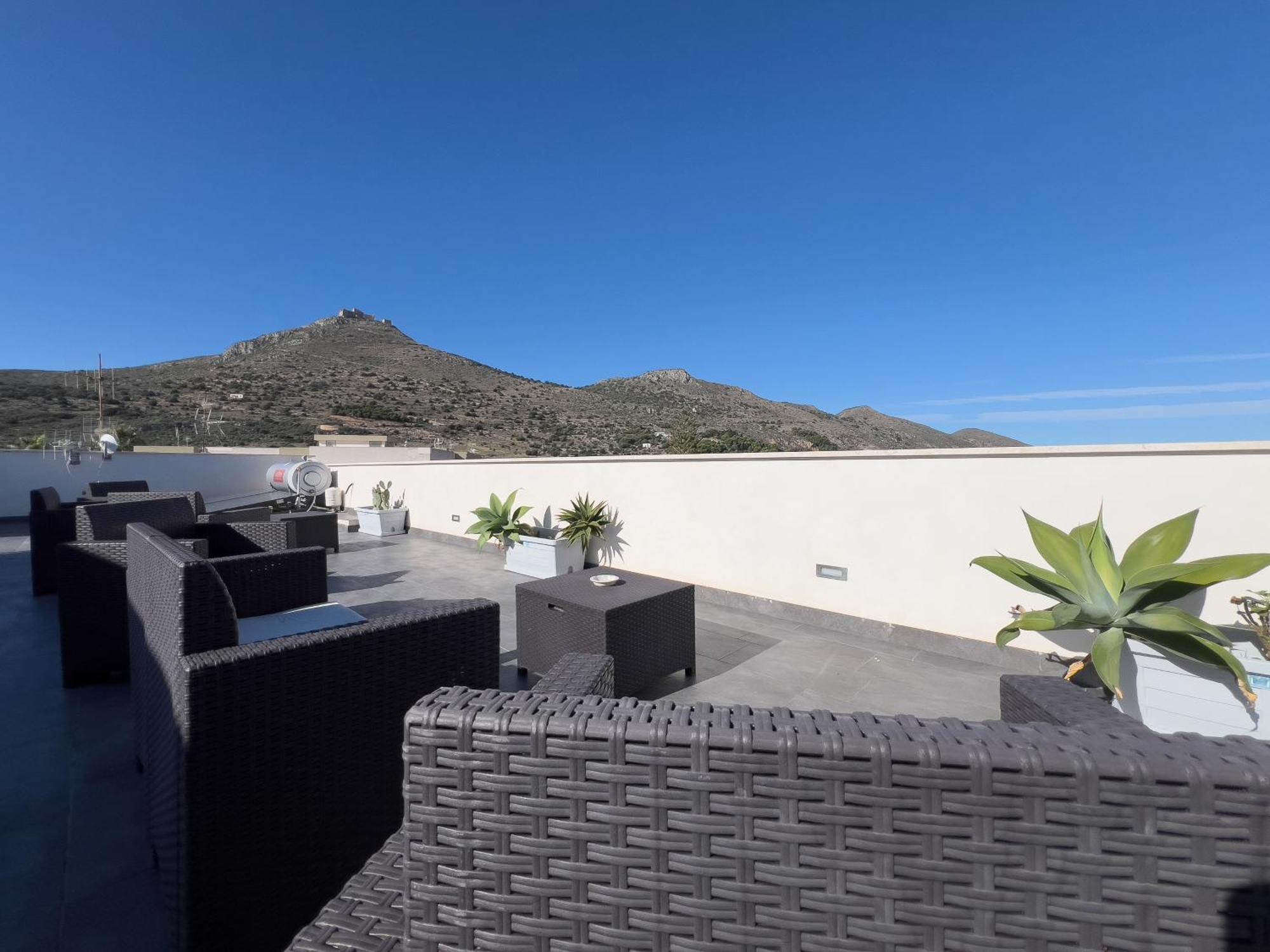 Ponente & Maestro Rooms Favignana Bagian luar foto