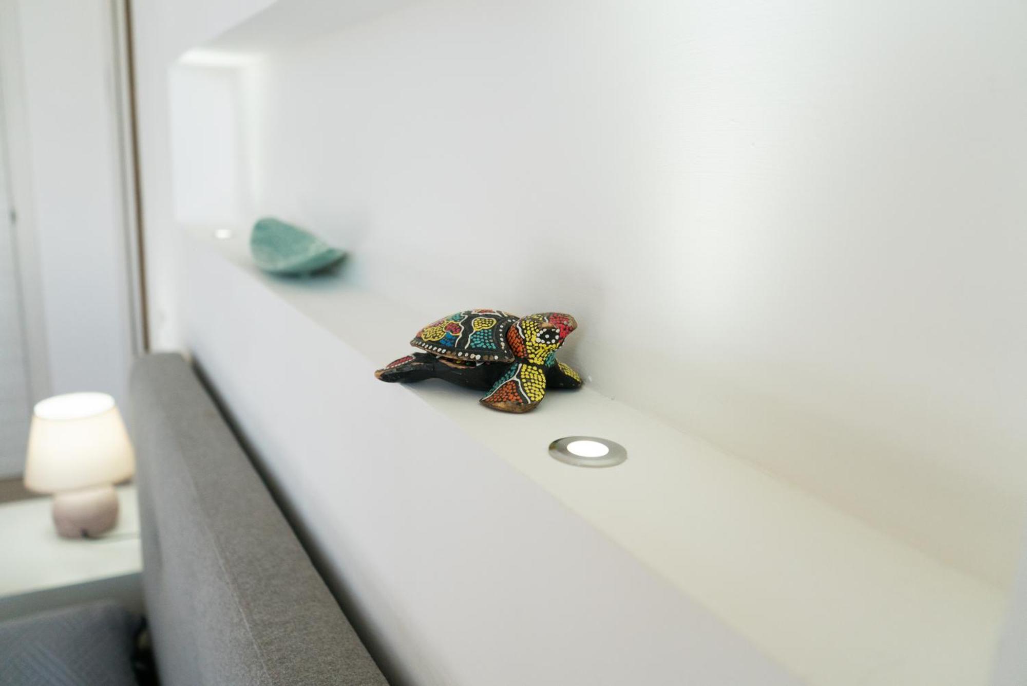Ponente & Maestro Rooms Favignana Bagian luar foto